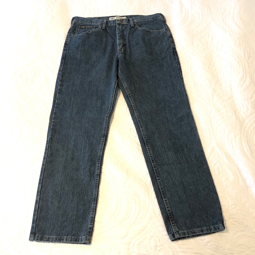 EUC Lee Jeans regular fit, medium wash 34x30 - Picture 2 of 6